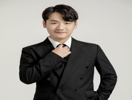 【興馬頭條｜員工風(fēng)采】“敏”而好學(xué)，鑄就不凡—方敏的招標(biāo)采購(gòu)成長(zhǎng)記